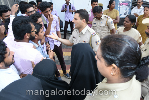 CFI stages protest 1